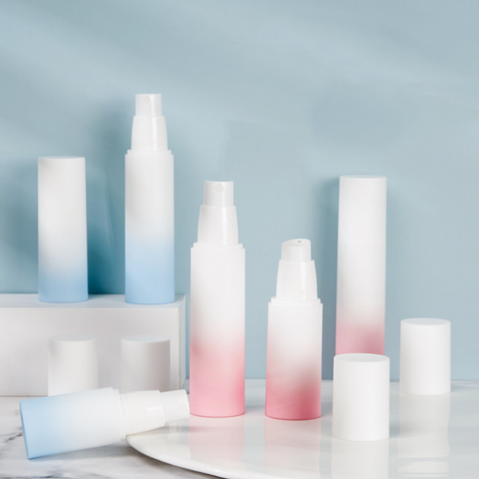 얼어붙은 공기 없는 로션 스프레이 플라스틱 화장품 용기체 경사진 50g 3.3*14.5cm 2