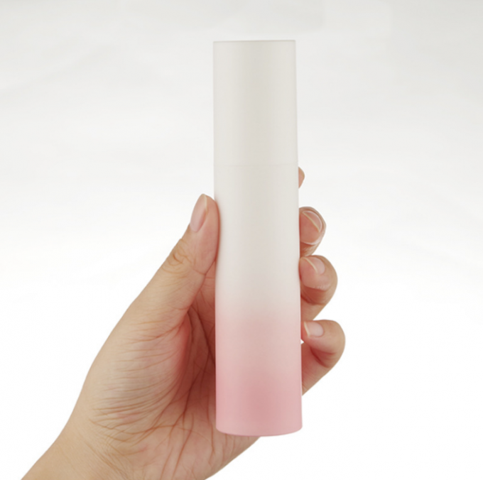 얼어붙은 공기 없는 로션 스프레이 플라스틱 화장품 용기체 경사진 50g 3.3*14.5cm 3