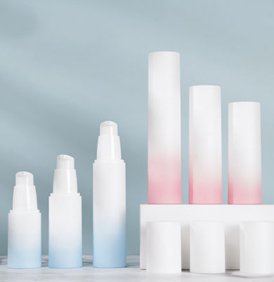 Good price 얼어붙은 공기 없는 로션 스프레이 플라스틱 화장품 용기체 경사진 50g 3.3*14.5cm 온라인으로